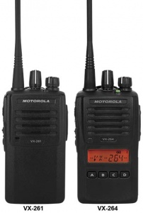 Портативная радиостанция VX-261